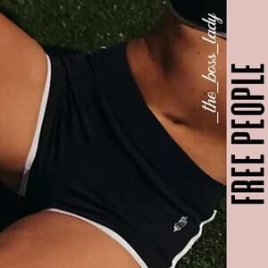 Free People shorts yoga activewear sportswear stretchy workout gym Medium Large